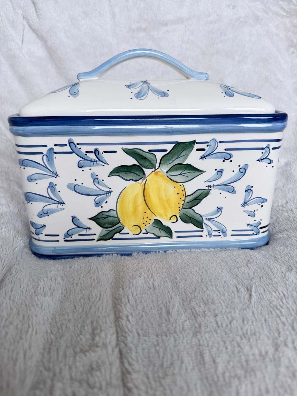 Inspirado Stonelite Lemon Pattern Ceramic Bread Box
